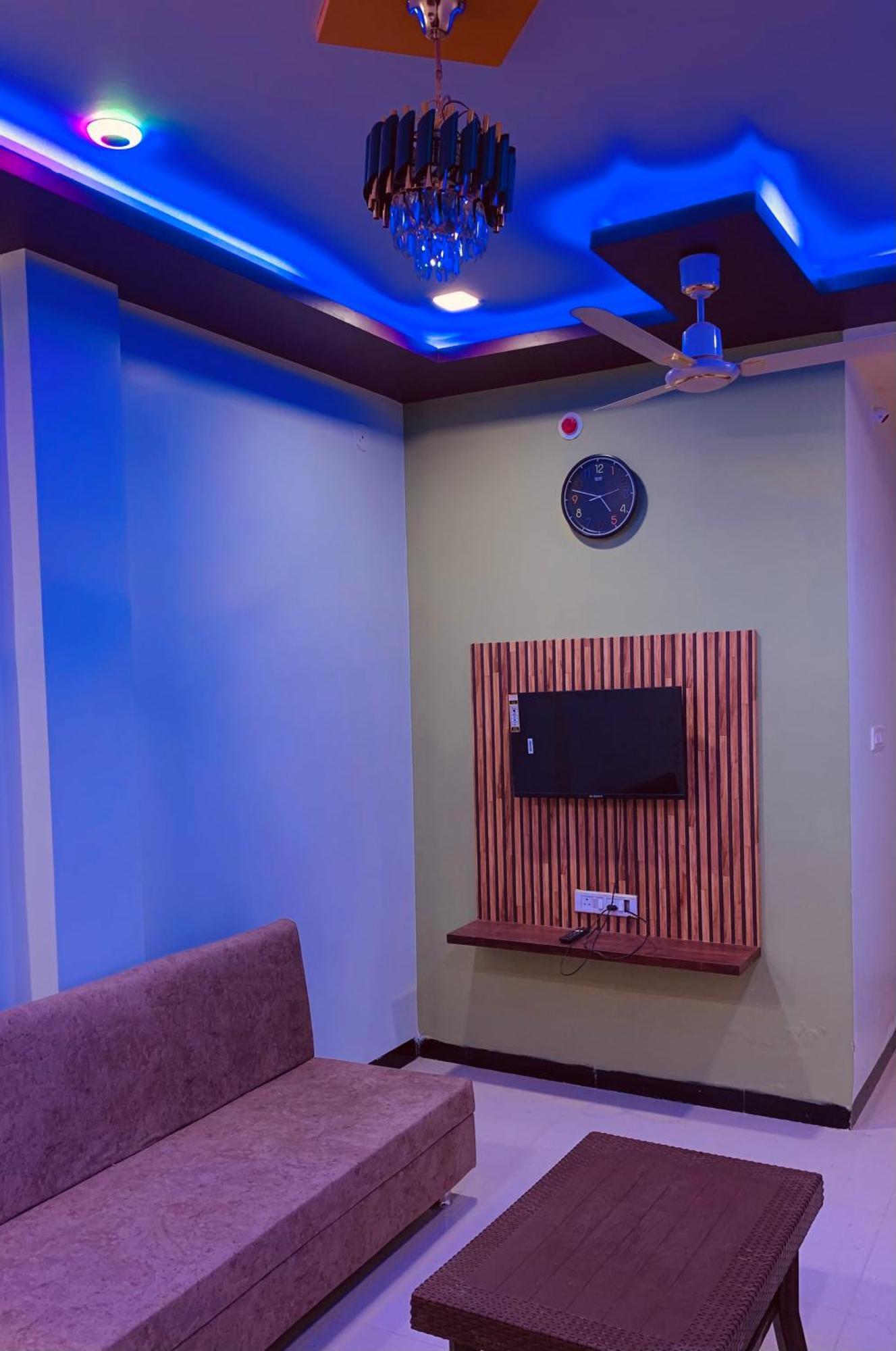 Manjushree Guest House Ujjain Ngoại thất bức ảnh